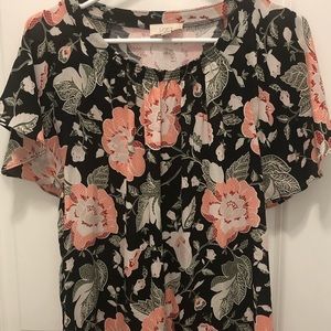 Cute, Casual Loft Top